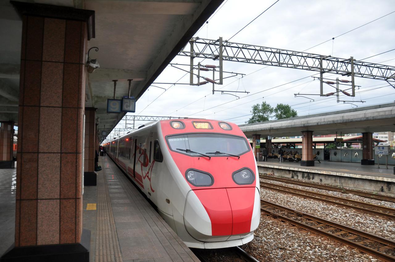 花蓮星晟棧飯店starry Inn近太平洋新城車站 Exteriér fotografie
